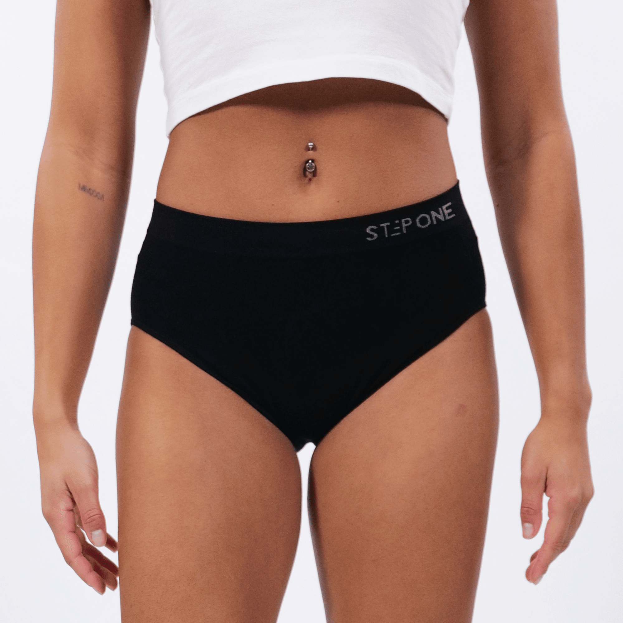 Women's Seamfree Full Brief - Espresso-Tini - Model - #size_Medium