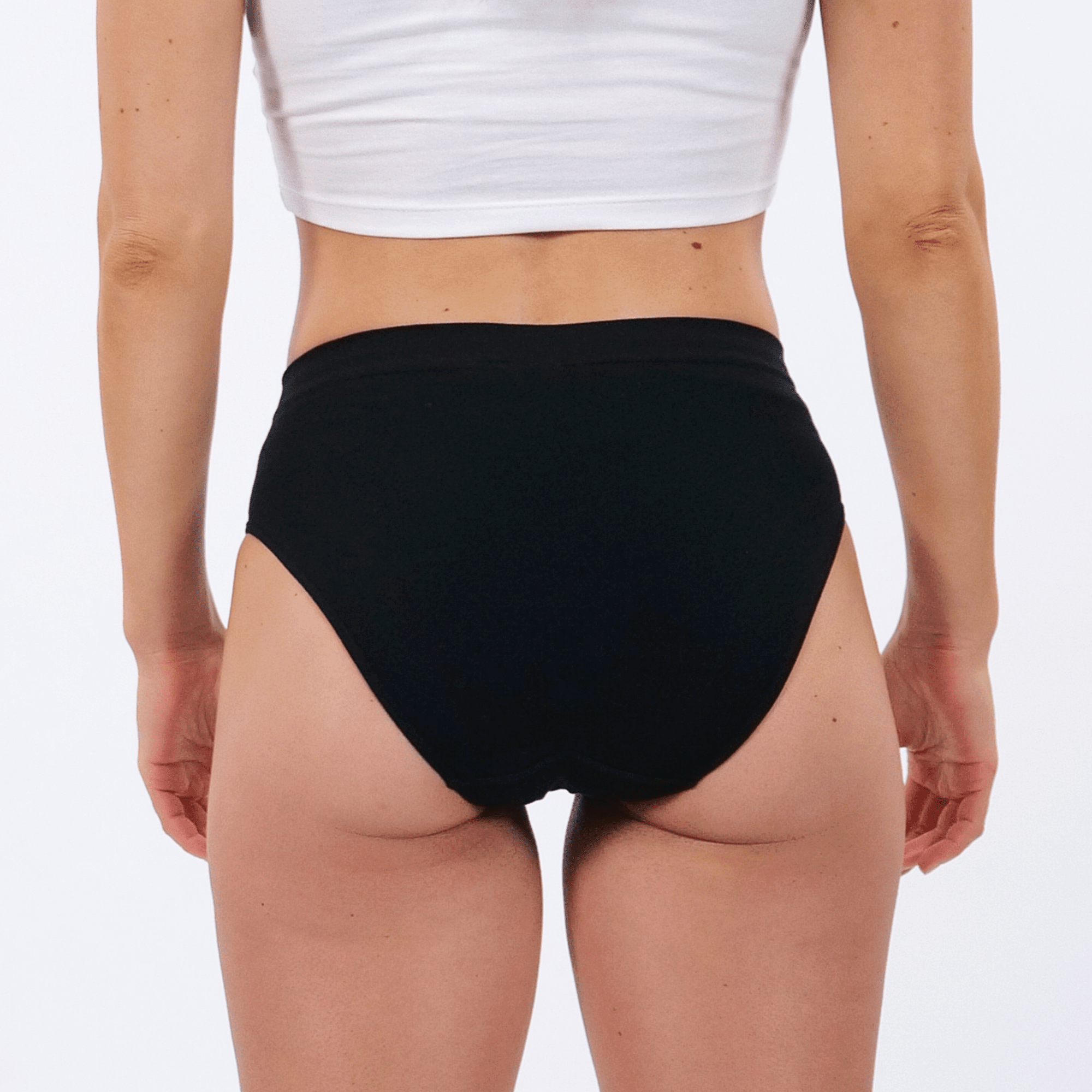 Women's Seamfree Bikini Brief - Espresso-Tini - Model - #size_Small