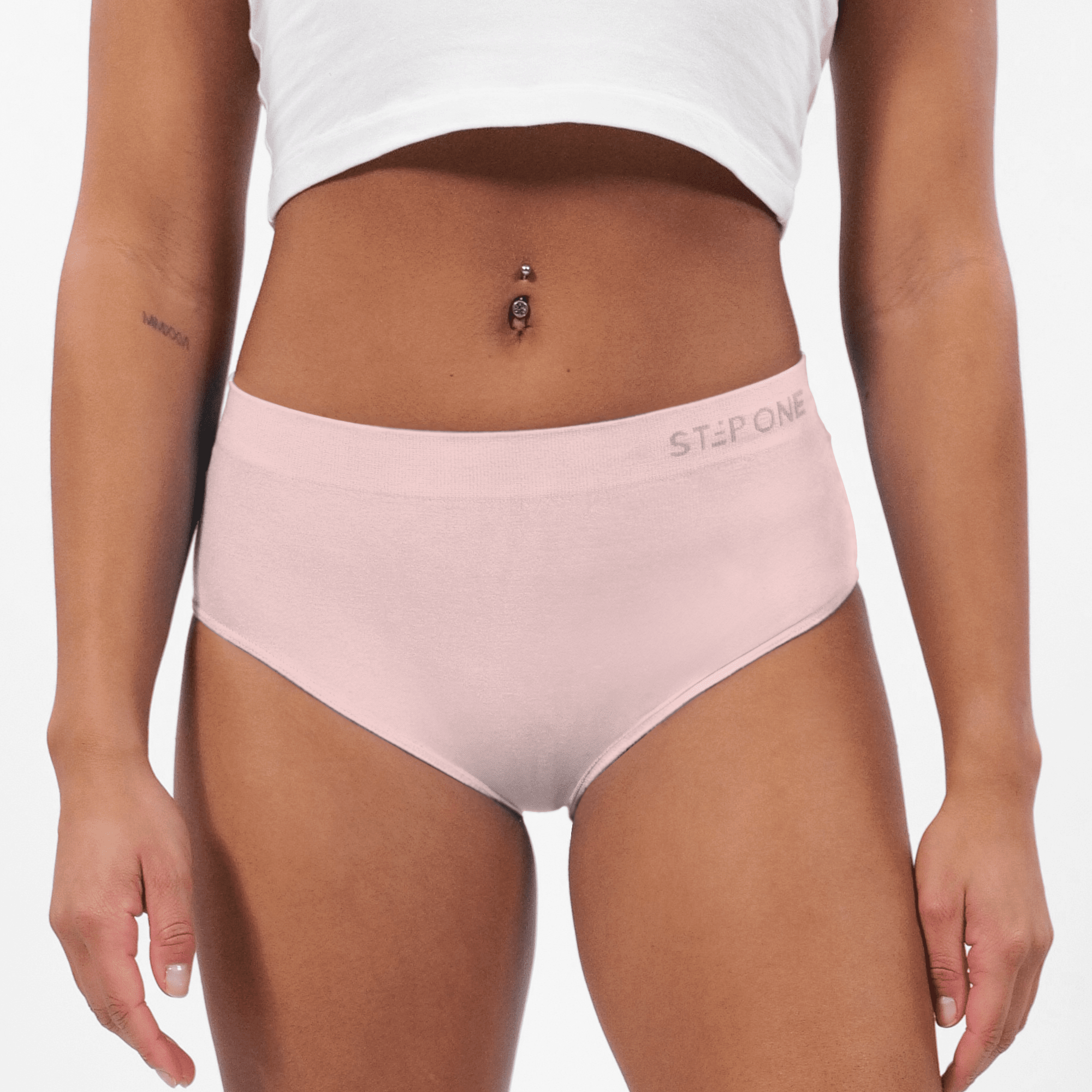 Women's Seamfree Full Brief - Rosé All Day - Model - #size_Medium