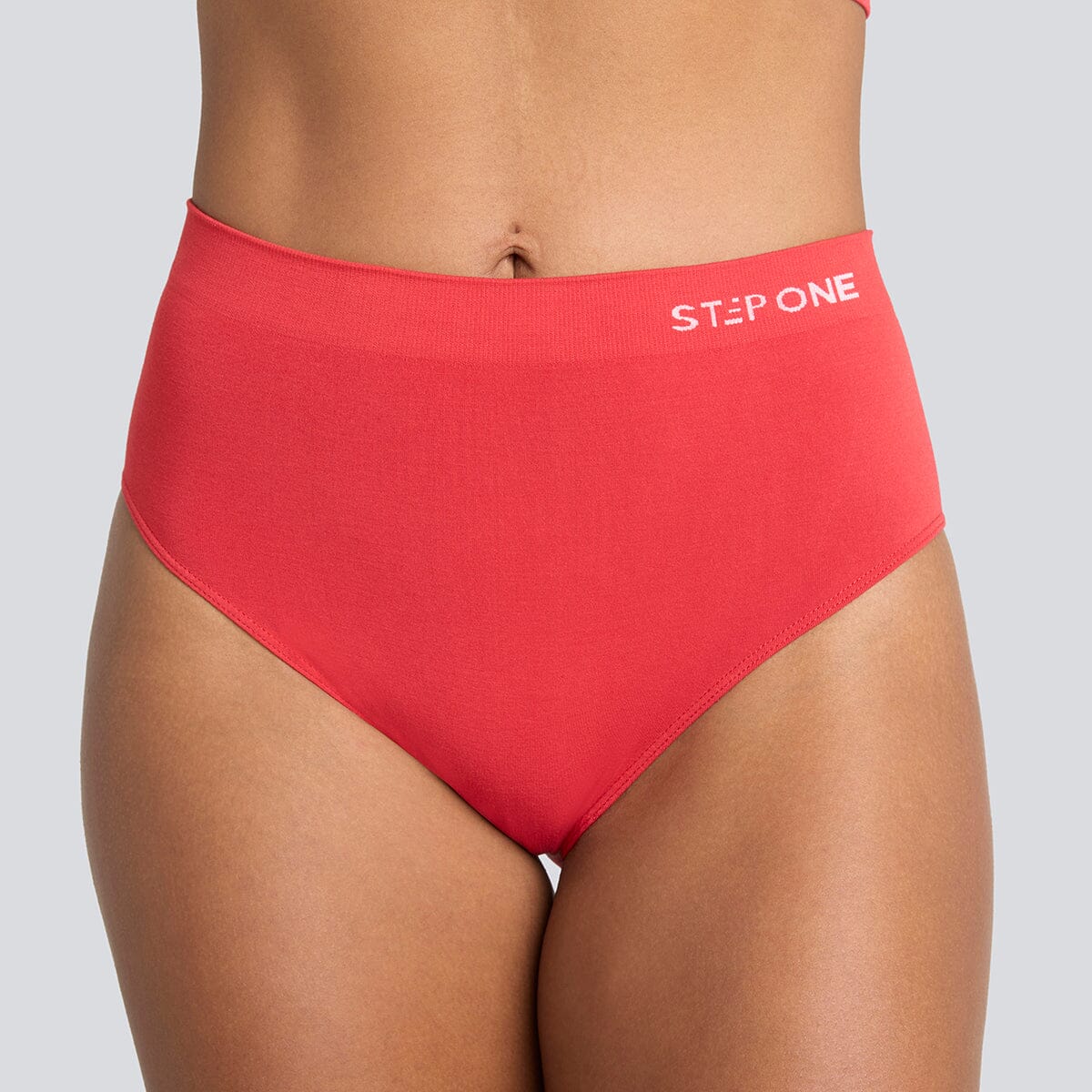 Women's SmoothFit Full Brief - Scarlet Smile - Bamboo Underwear - Model:Yolanda