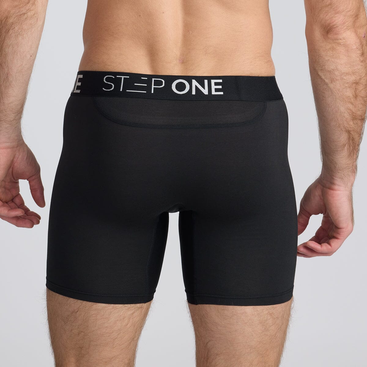 Men's Bamboo Underwear Boxers in all black - Model:Skyler