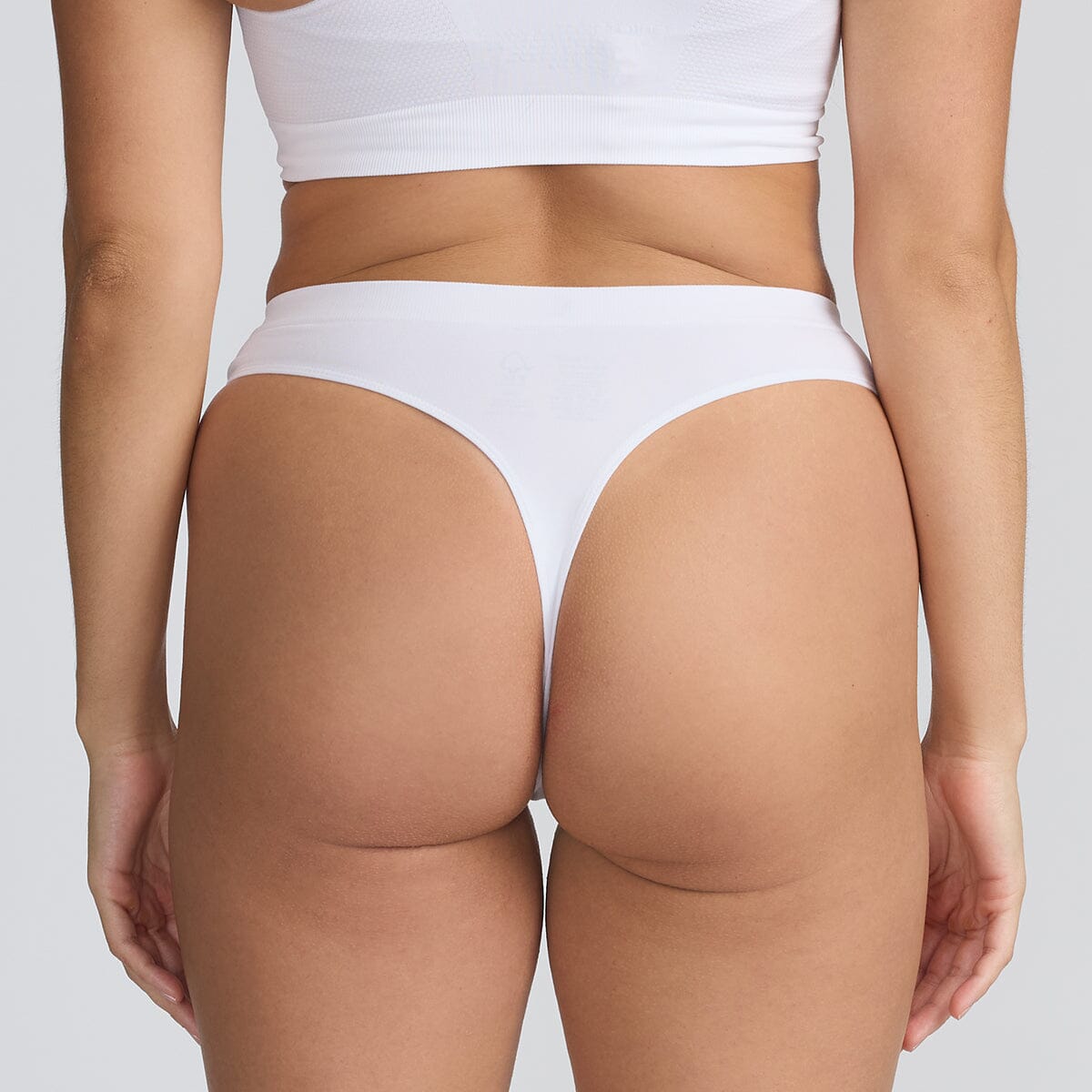 Women's SmoothFit Thong - Piña Colada - Bamboo Underwear - Model:Marie