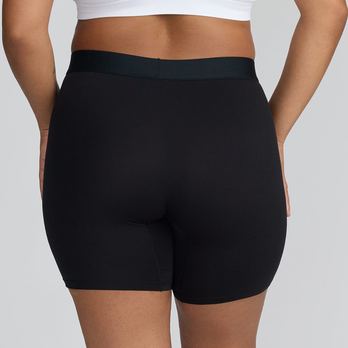 Women's Underwear Body Short in Black - Model:Fabiana