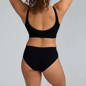 Women's SmoothFit Padded Bra - Espresso-Tini - Bamboo Underwear - Model:Alexandra