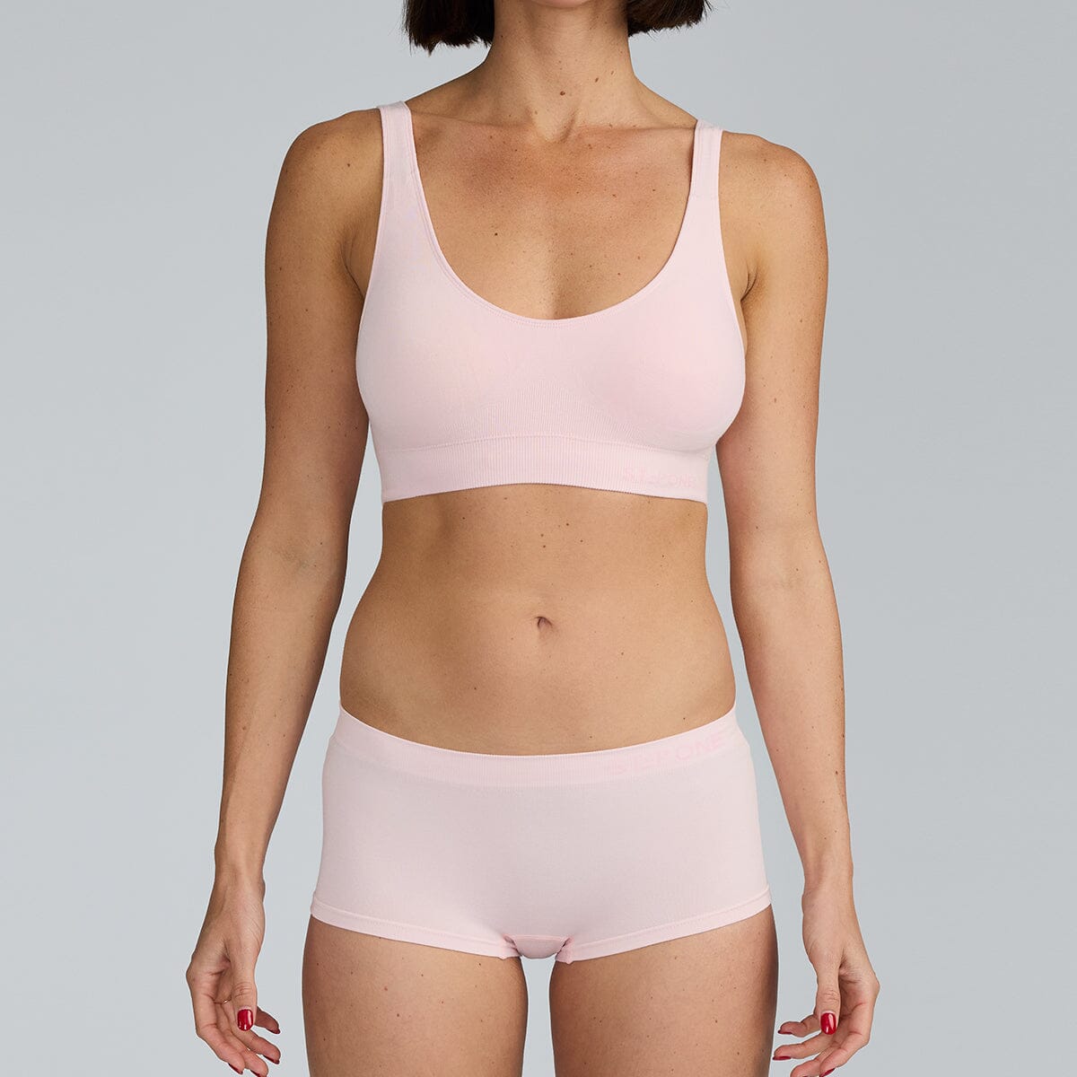 Women's SmoothFit Boyleg - Rose All Day - Bamboo Underwear - Model:Holly