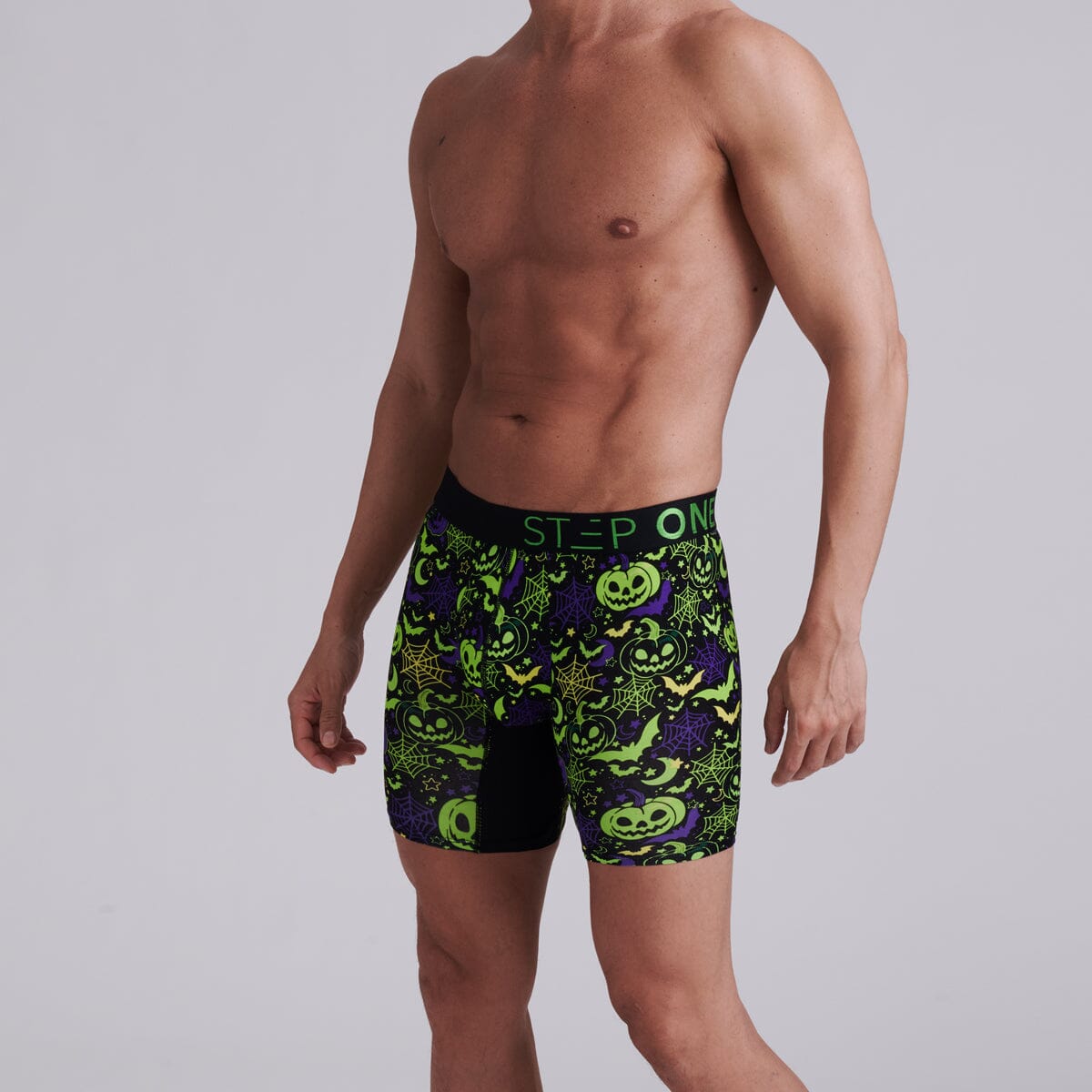 Boxer Brief - Thursdays - Bamboo Underwear - Model:Ivan