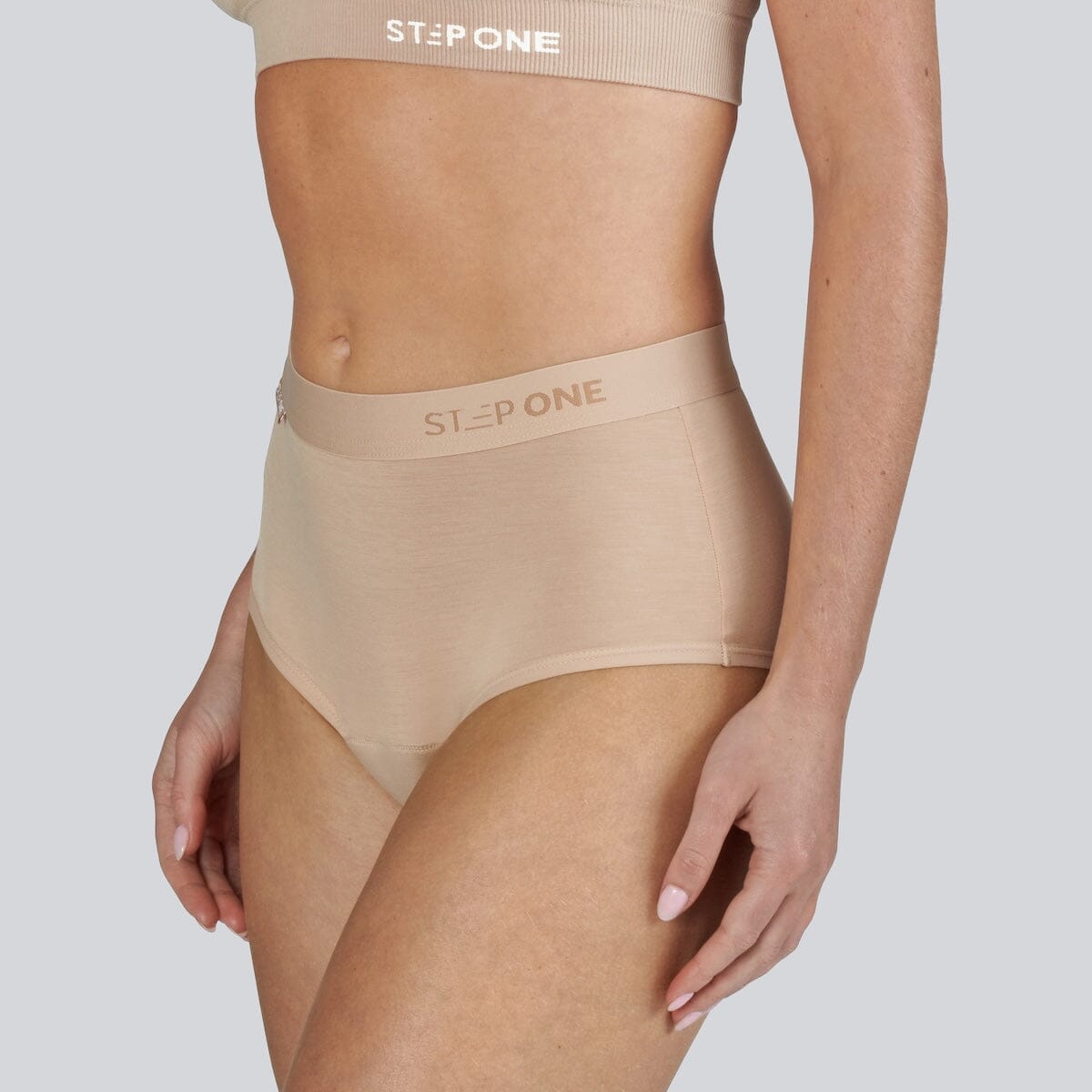 Women's Period Full Brief - Bamboo Underwear - Model:Chloe