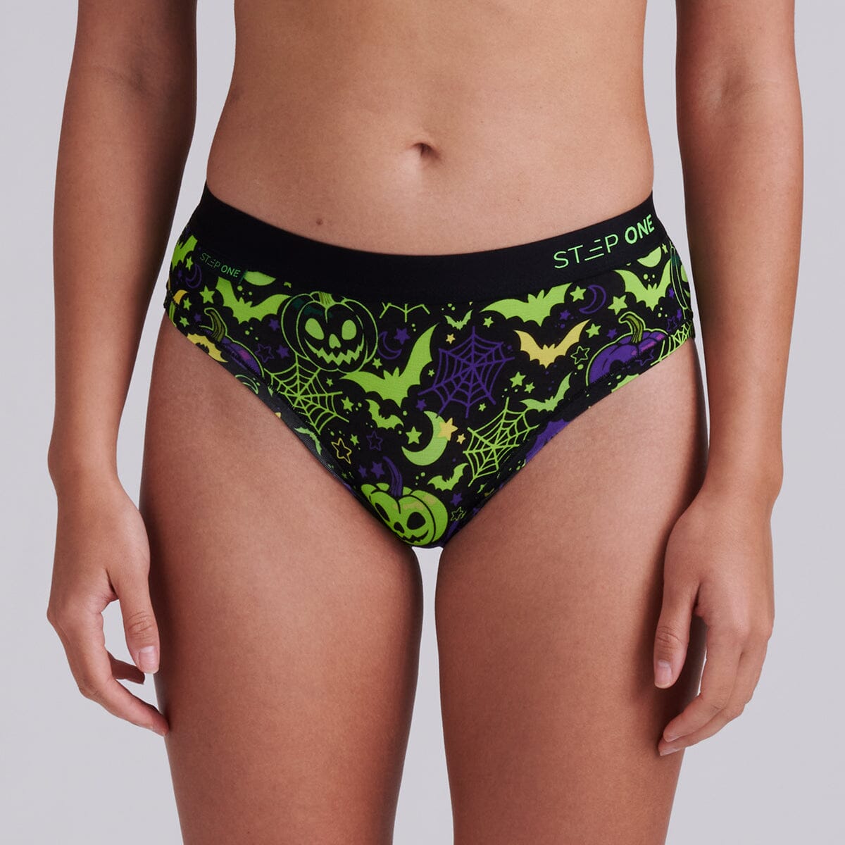 Women's Bikini Brief - Thursdays - Bamboo Underwear - Model:Kymberlee