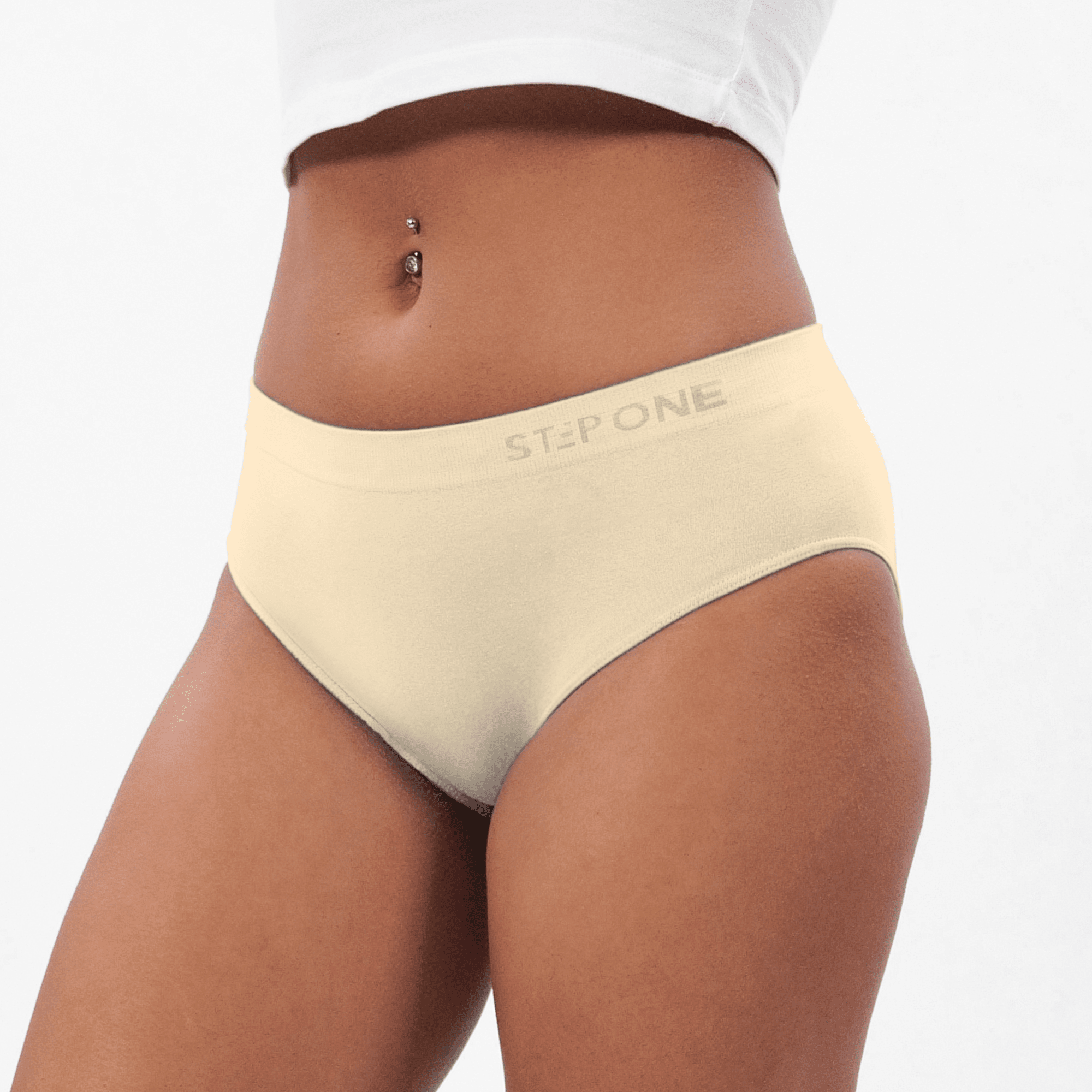 Women's Seamfree Bikini Brief - Chic Champagne - Model - #size_Medium